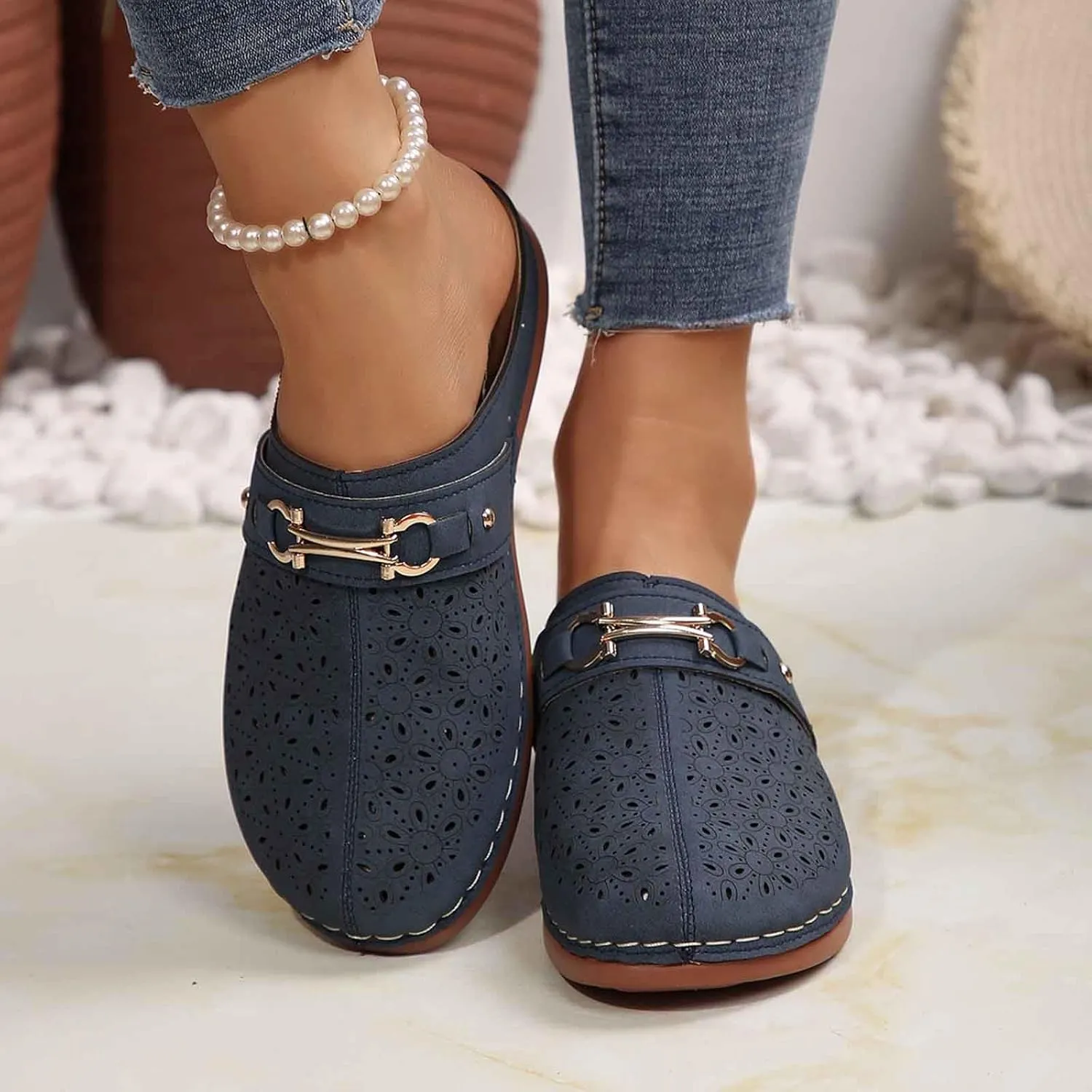 Beach Shoes Women's Slippers Seaside Vacation Flat One Slipper Sandals Sandals with Flowers Women