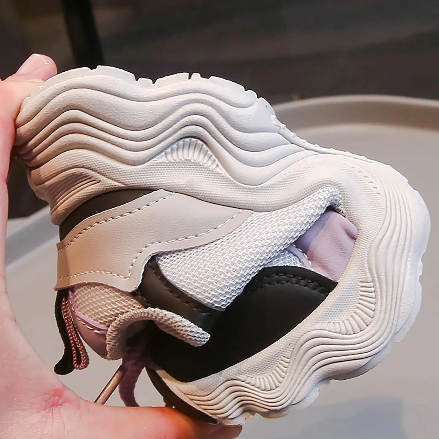 Girls Boys 2024 Spring and Autumn New Mesh Breathable Shoes Sneakers Baby Tennis Shoes