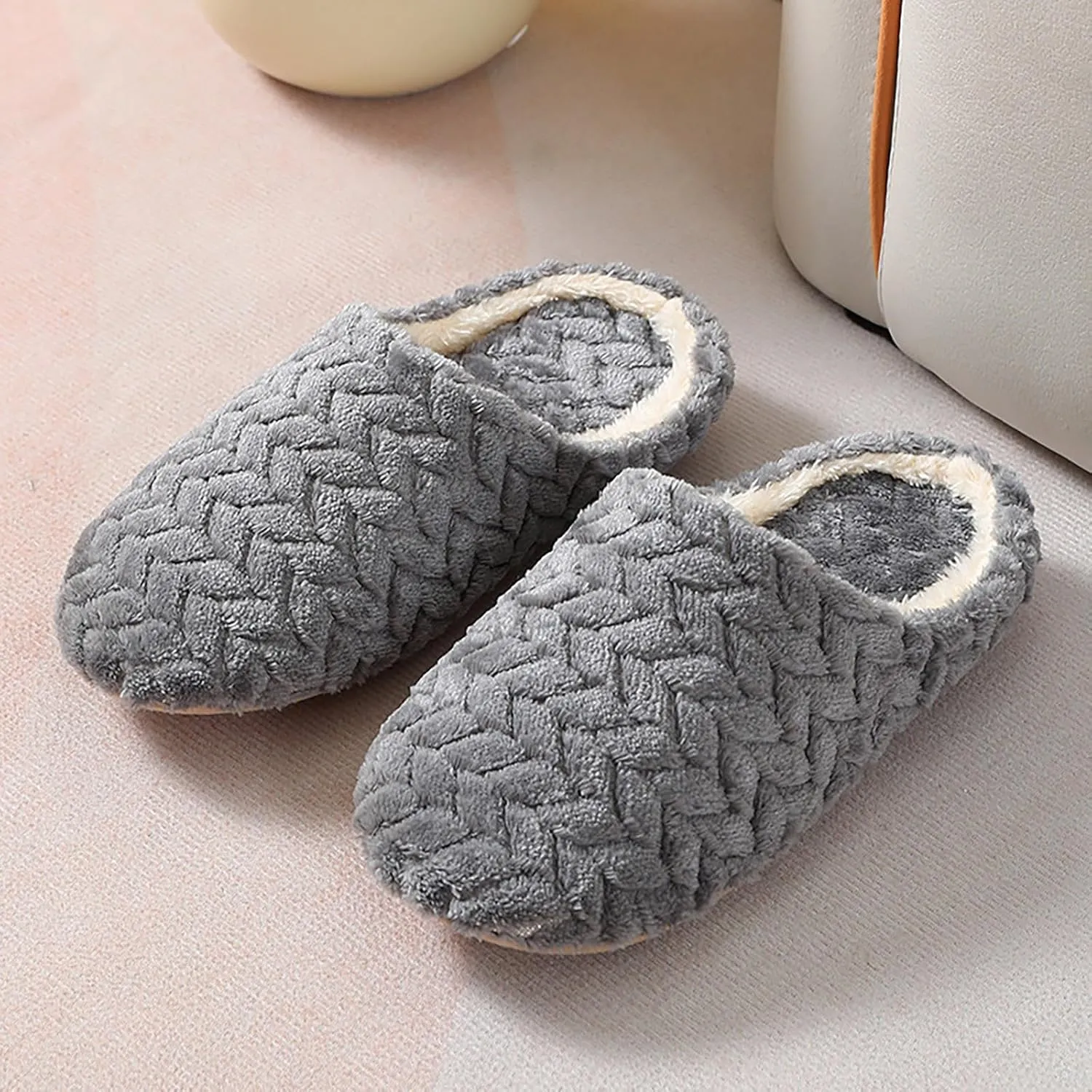 Ladies Shoes Fashion Flat Slippers Soft Sole Winter Warm Suede Bow Cotton Slippers Happy Slippers for Women Warm Thick Sole