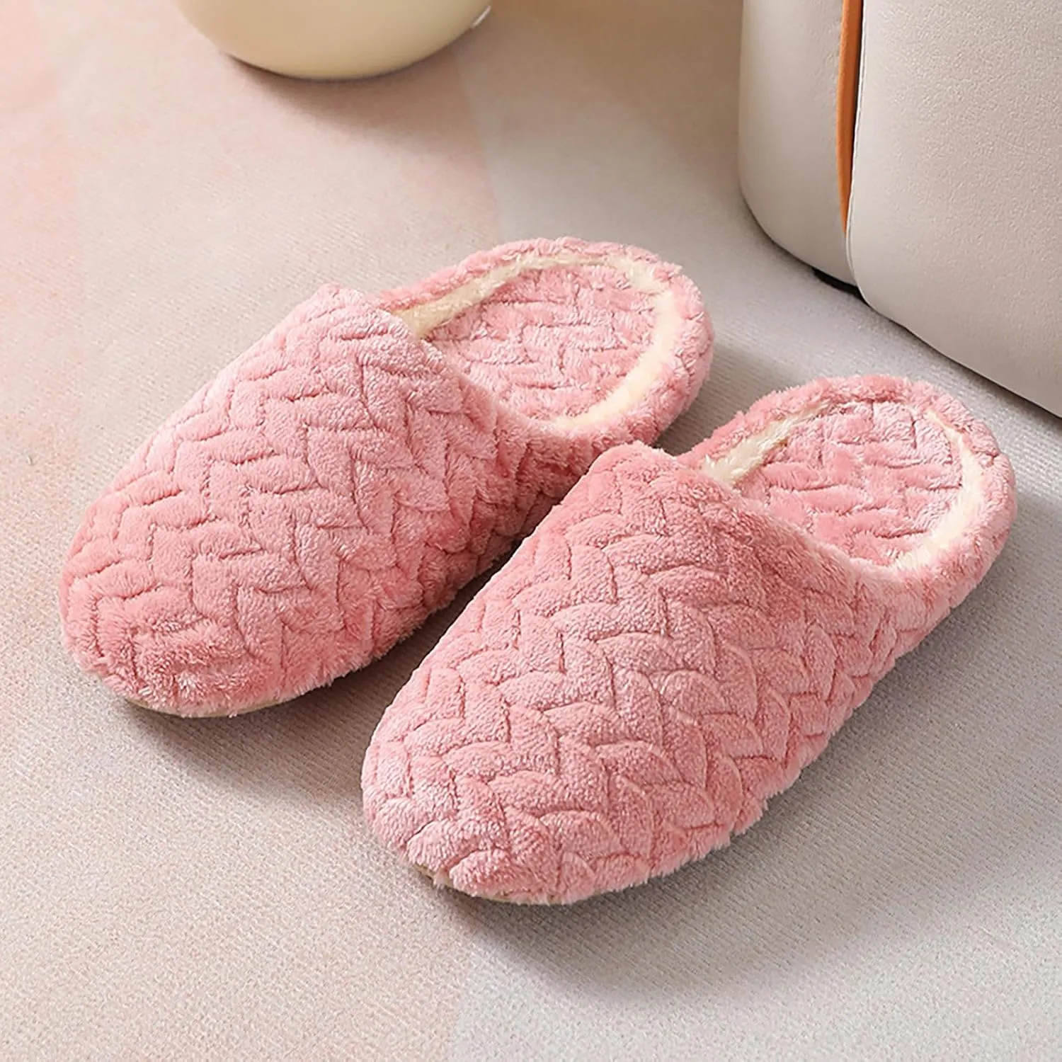 Ladies Shoes Fashion Flat Slippers Soft Sole Winter Warm Suede Bow Cotton Slippers Happy Slippers for Women Warm Thick Sole