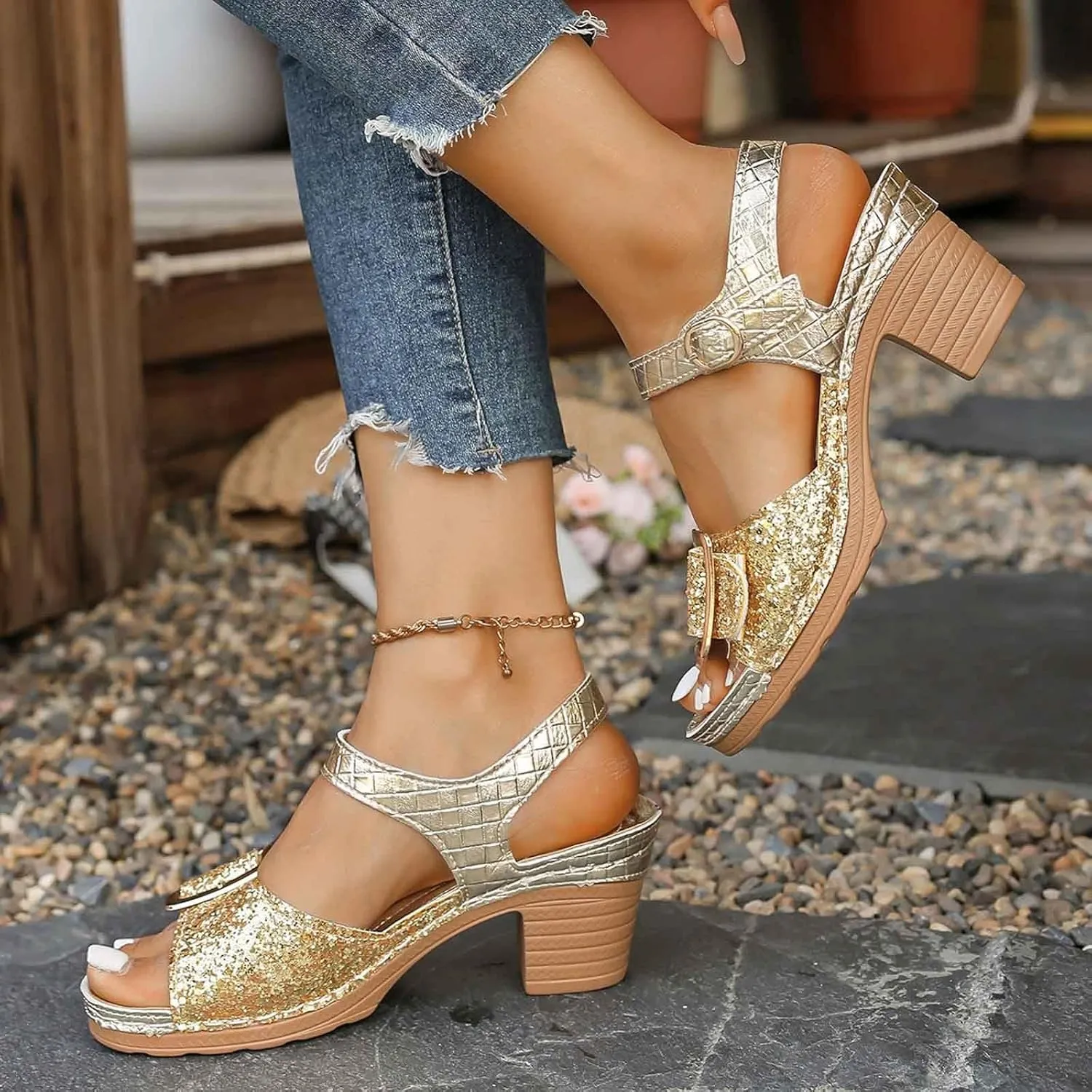 Stylish Women's Open Toe Sandals With Sparkling Embellishments And Wedge Heel For Summer Casual Outings Beach