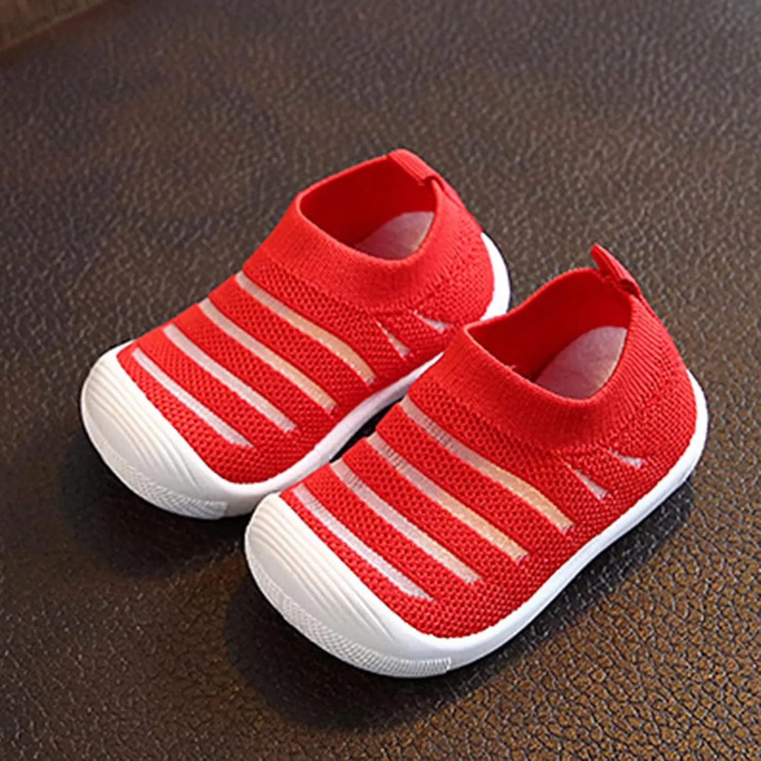 Summer and Autumn Cute Girls Flying Woven Mesh Breathable Flat Solid Color Slip On Comfortable Kid Shoes Size 6