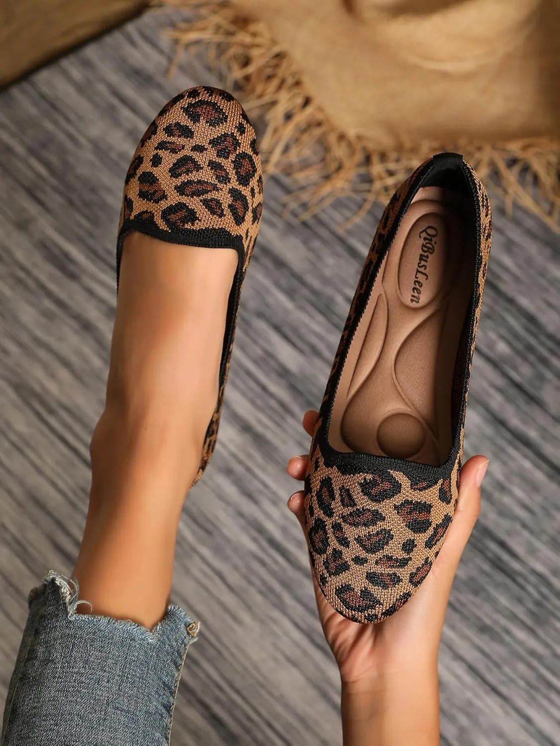 Women's Closed Round Toe Knit Ballet Flats Leopard Print Knitted Flat Shoes for Women Comfortable Work Slip On Flats Office Daily Casual Shoes