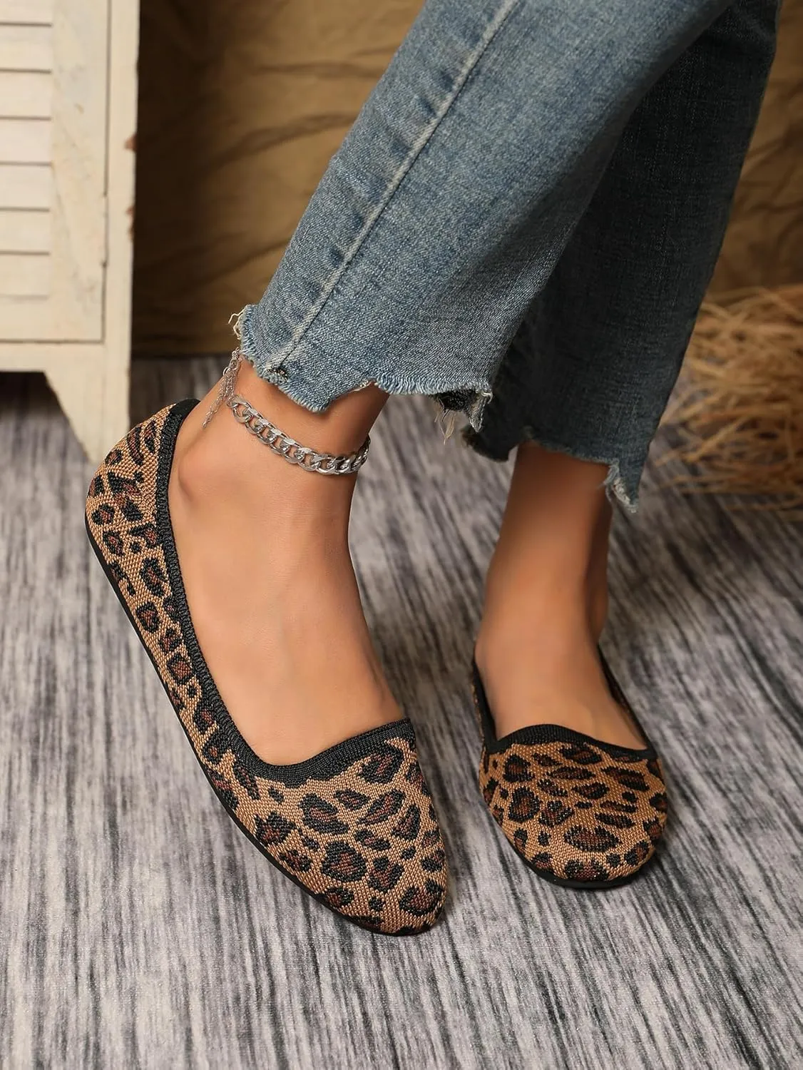 Women's Closed Round Toe Knit Ballet Flats Leopard Print Knitted Flat Shoes for Women Comfortable Work Slip On Flats Office Daily Casual Shoes