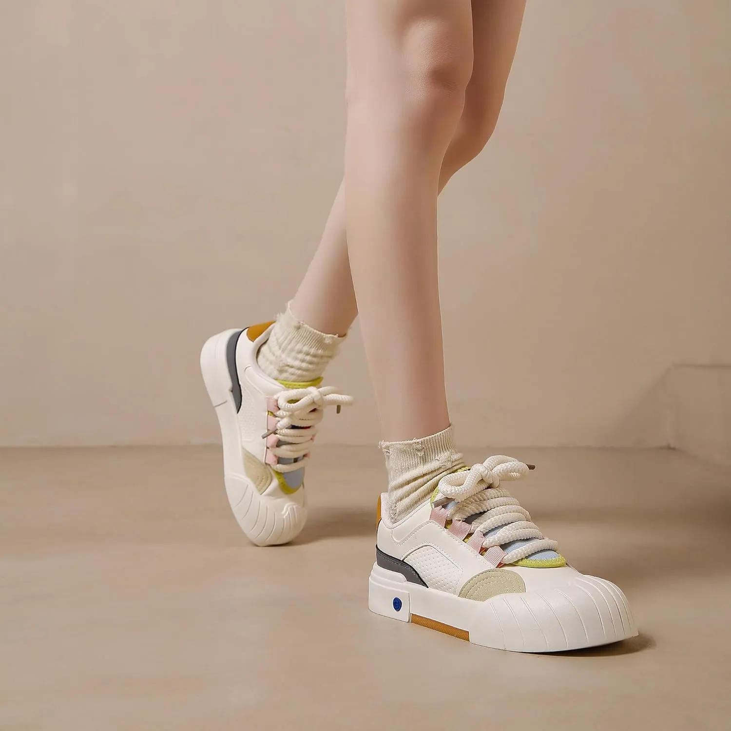 Womens Lightweight Sneakers Trendy Colorblock Lace Up Casual Shoes Breathable Tennis Shoes