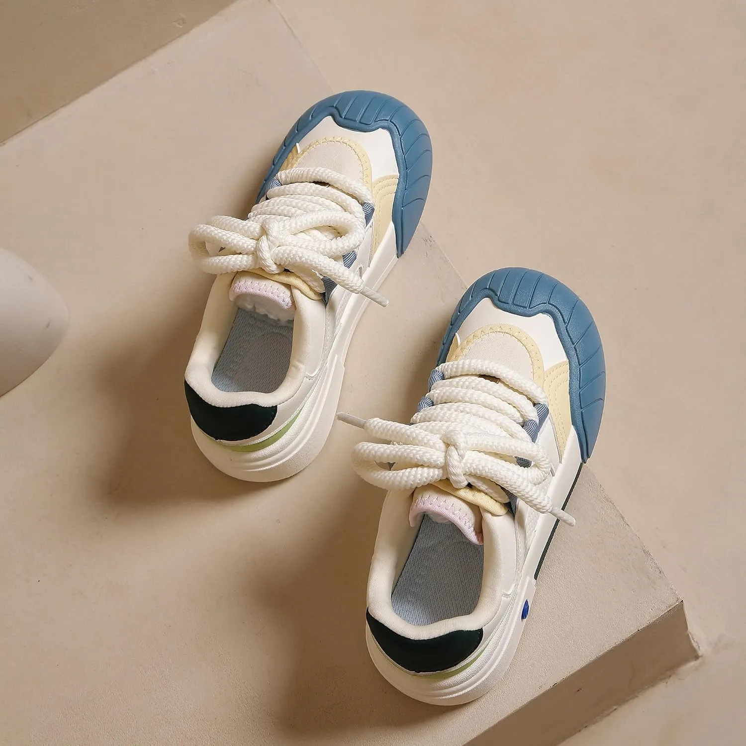 Womens Lightweight Sneakers Trendy Colorblock Lace Up Casual Shoes Breathable Tennis Shoes