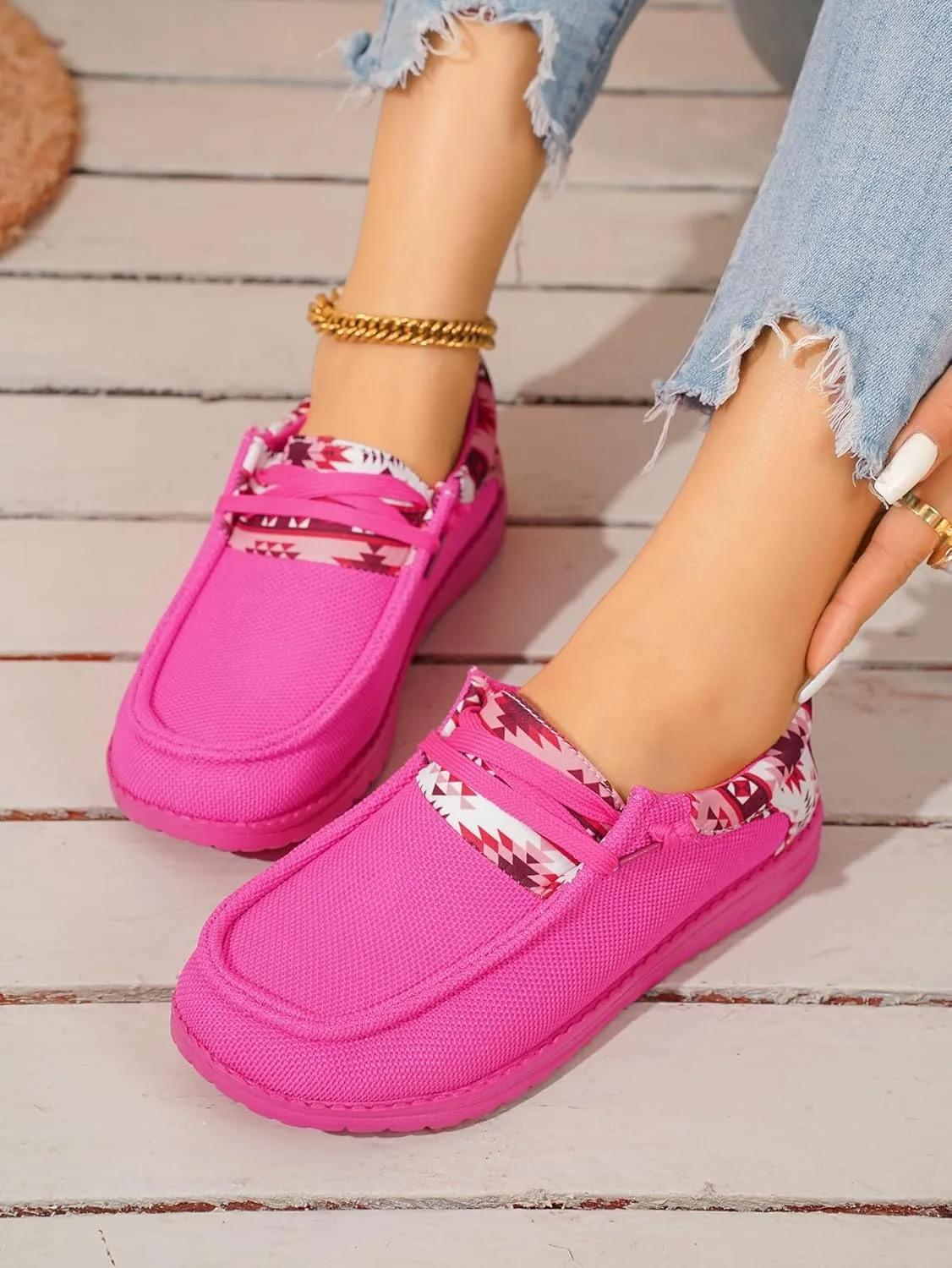 Women’s Slip-On Loafers, Geometric Pattern Casual Shoes, Lightweight Non-Slip Boat Deck Shoes with Comfortable Fit