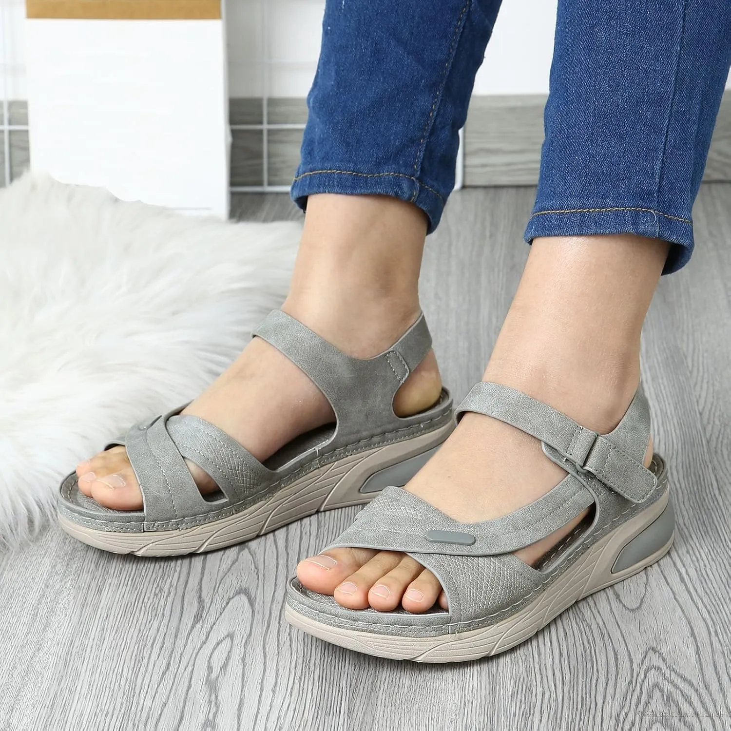 Women's Summer Platform Sandals Comfortable Toe Casual Walking Shoes with Thick Sole for Outdoor Beach Vacation